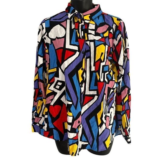 NEW WITH TAG Big Dart Women Fashion shapes design Blouse Button Down UK 6 & US 2 - Picture 1 of 6